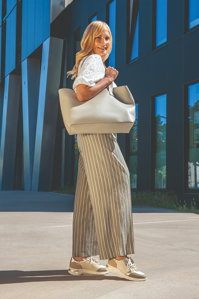 Votre vendeuse à domicile